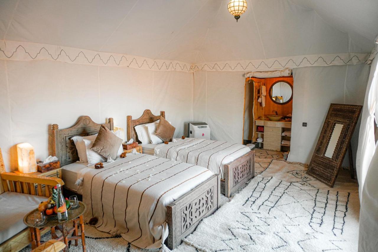 Desert Luxury Camp Morocco Мерзуга Номер фото